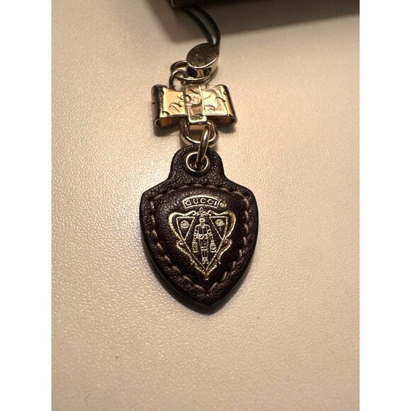 Gucci Leather & Gold Keychain Charm With Pouch - Picture 7 of 10